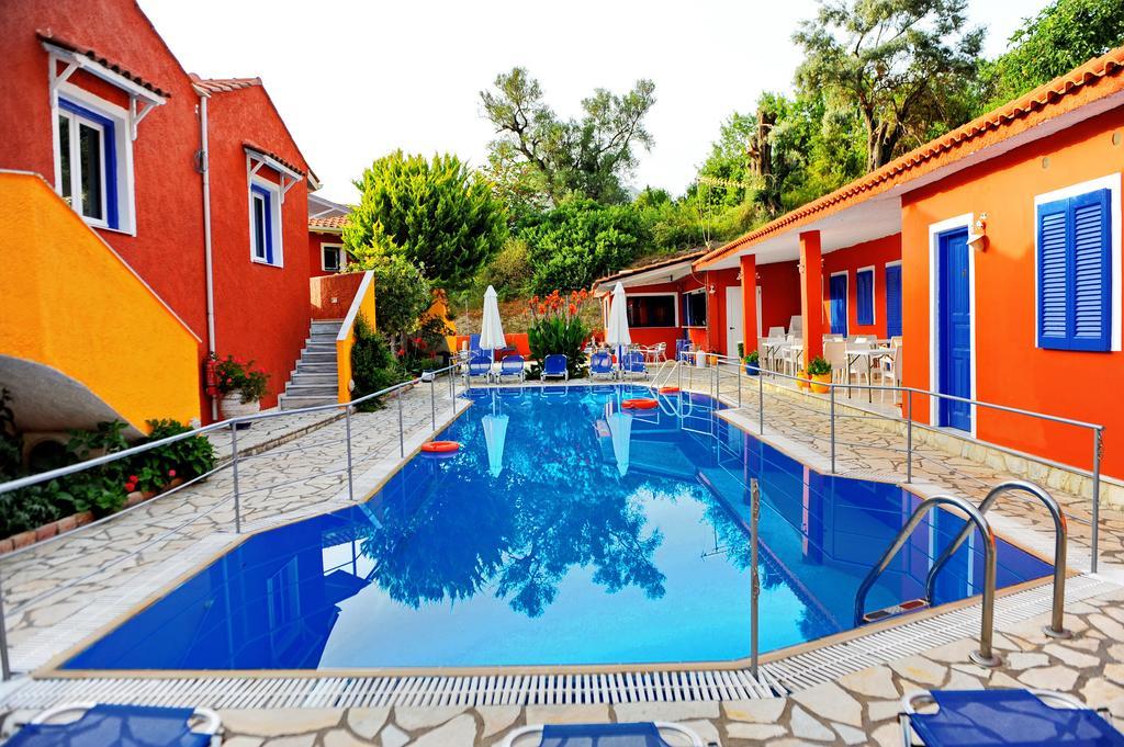 Vliho Bay Boutique Hotel Yénion Exteriér fotografie