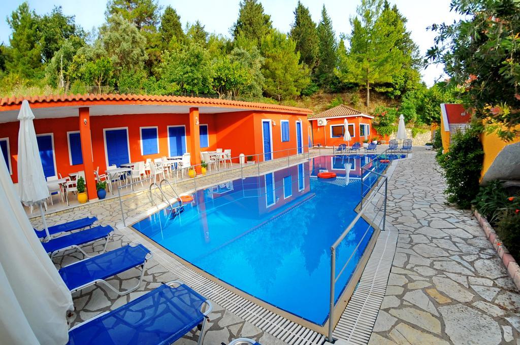 Vliho Bay Boutique Hotel Yénion Exteriér fotografie